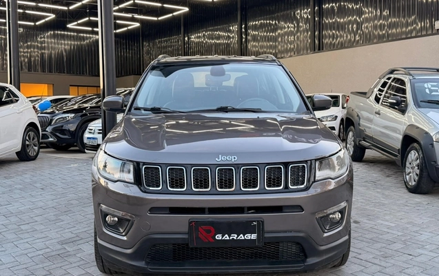 imagem-https://www.socarrao.com.br/sc-vehicle-images-prod/3969827/1789846875049-7_023126.jpg