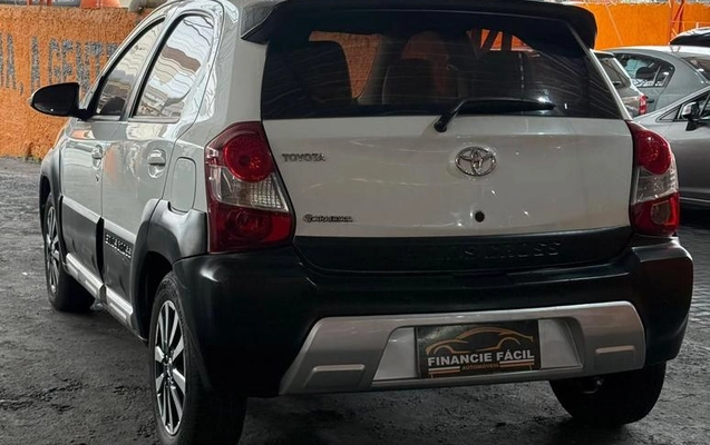 imagem-https://www.socarrao.com.br/sc-vehicle-images-prod/3969836/1789847107944-723875272