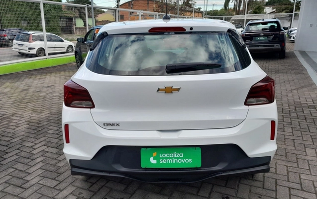 imagem-https://www.socarrao.com.br/sc-vehicle-images-prod/3970115/1789850731358-2_023326.jpg
