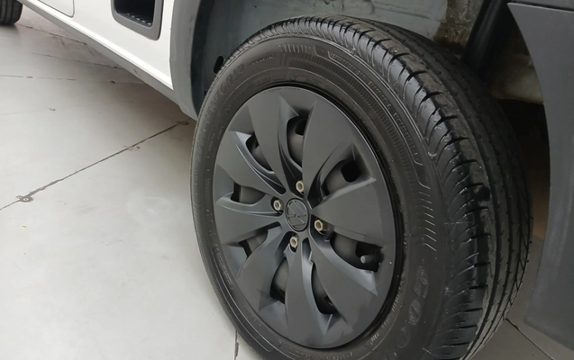 imagem-https://www.socarrao.com.br/sc-vehicle-images-prod/3970186/1789852523734-1_015210.jpg