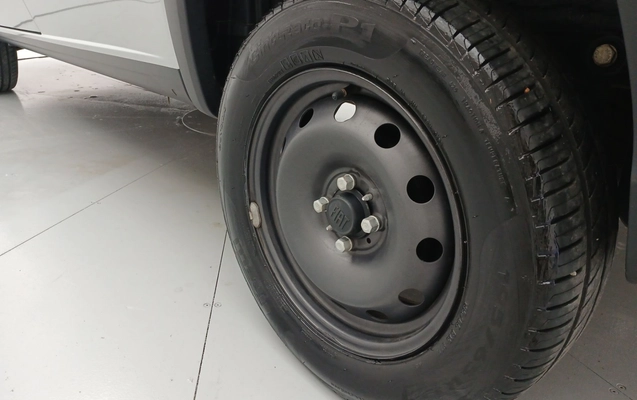 imagem-https://www.socarrao.com.br/sc-vehicle-images-prod/3970215/1789853415525-1_045743.jpg