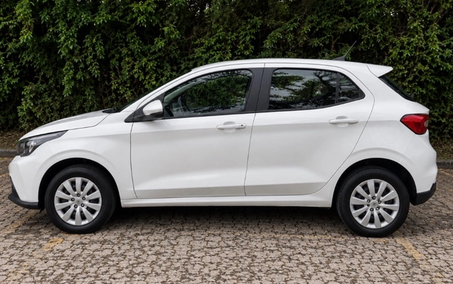 imagem-https://www.socarrao.com.br/sc-vehicle-images-prod/3970399/1789859379291-SU1HXzExNDMuanBlZw.jpeg