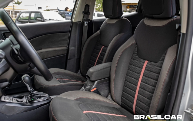imagem-https://www.socarrao.com.br/sc-vehicle-images-prod/3970434/1789859784603-003_634f10312c20d52b251d4fd0d583fe45.jpg