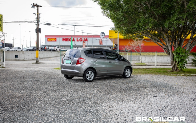 imagem-https://www.socarrao.com.br/sc-vehicle-images-prod/3970491/1789861901648-003_5fe95e2d9051cc3c62d4dce7a57f4ce3.jpg