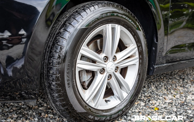 imagem-https://www.socarrao.com.br/sc-vehicle-images-prod/3970499/1789862323667-003_1c43954b687c5b6323040905ef285aeb.jpg