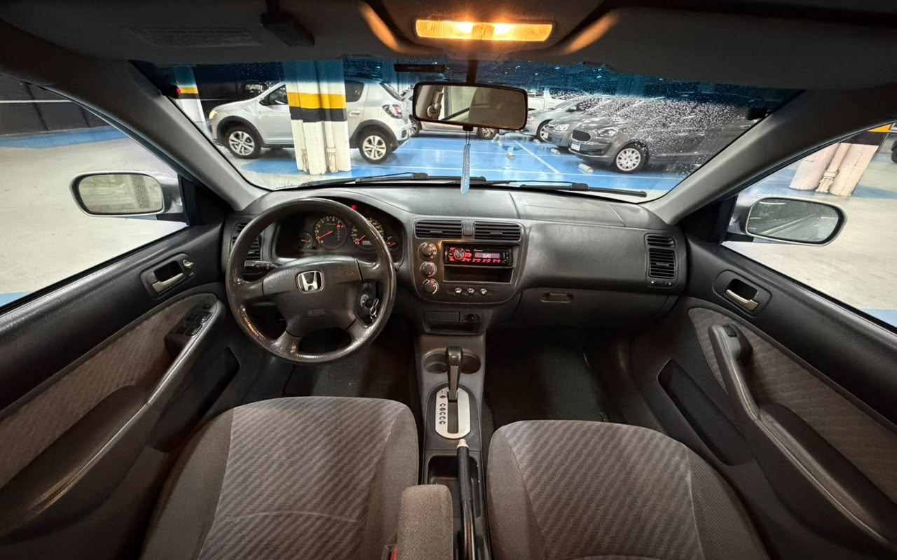 imagem-https://www.socarrao.com.br/sc-vehicle-images-prod/3970732/1789868205134-V2hhdHNBcHAgSW1hZ2UgMjAyNi0wOS0xOSBhdCAyMS4zNS40OSAoMikuanBlZw.jpeg