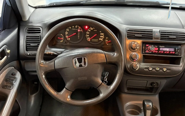 imagem-https://www.socarrao.com.br/sc-vehicle-images-prod/3970732/1789868206151-V2hhdHNBcHAgSW1hZ2UgMjAyNi0wOS0xOSBhdCAyMS4zNS41MC5qcGVn.jpeg