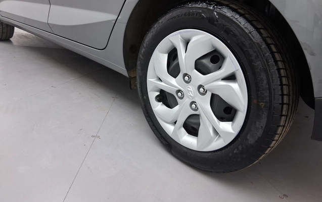 imagem-https://www.socarrao.com.br/sc-vehicle-images-prod/3971235/1789876476848-1_125509.jpg