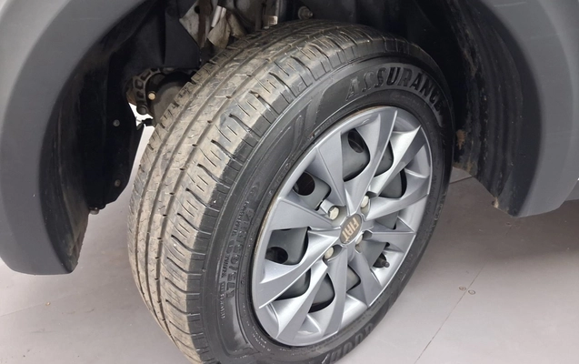 imagem-https://www.socarrao.com.br/sc-vehicle-images-prod/3971239/1789876493764-1_022212.jpg