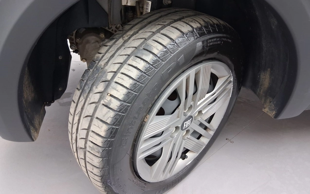 imagem-https://www.socarrao.com.br/sc-vehicle-images-prod/3971254/1789876574813-1_125313.jpg