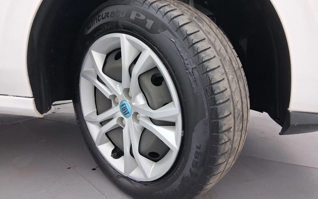 imagem-https://www.socarrao.com.br/sc-vehicle-images-prod/3971442/1789878731464-1_015547.jpg