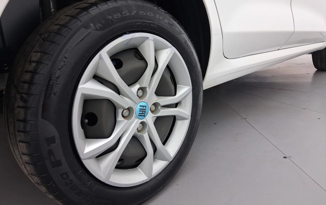 imagem-https://www.socarrao.com.br/sc-vehicle-images-prod/3971442/1789878731466-1_015549.jpg