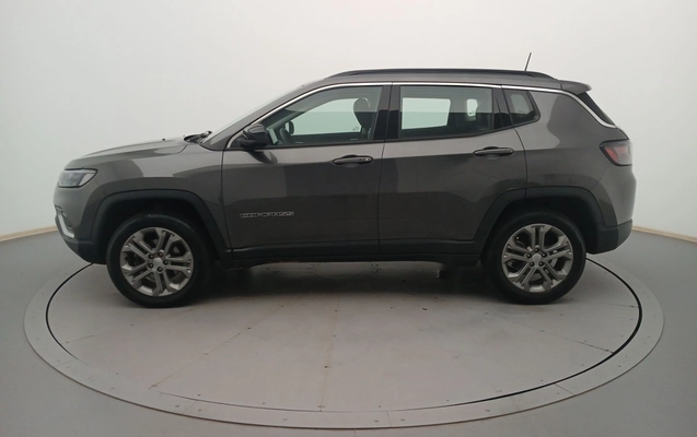 imagem-https://www.socarrao.com.br/sc-vehicle-images-prod/3971539/1789878871013-1_015756.jpg