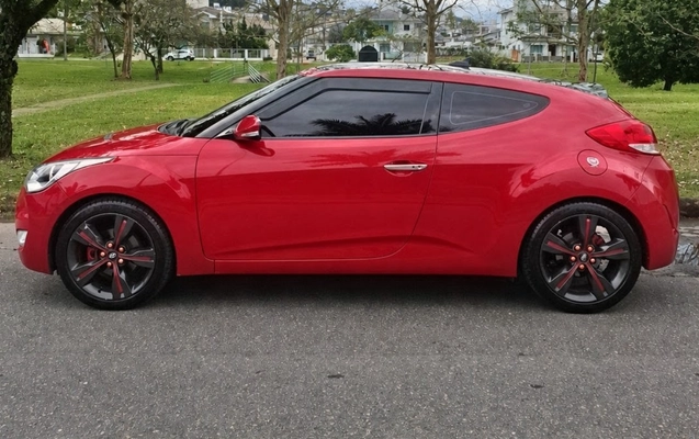 imagem-https://www.socarrao.com.br/sc-vehicle-images-prod/3972049/1789881495755-ZmlsZV8wMDAwMDAwMDMwYTA4MjBlOGM1MjdjNTZiM2UxOTUyMH4yLmpwZw.jpg