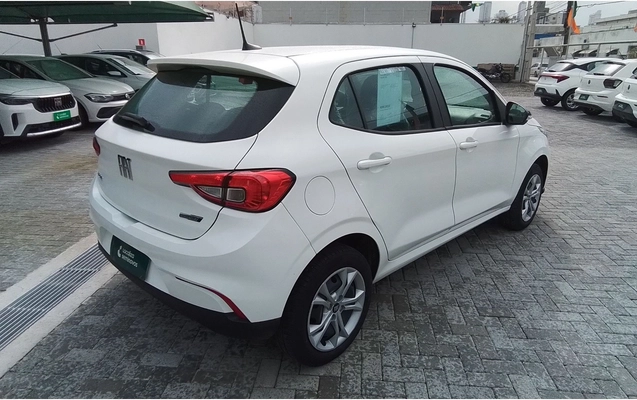 imagem-https://www.socarrao.com.br/sc-vehicle-images-prod/3972316/1789880339308-1_125641.jpg
