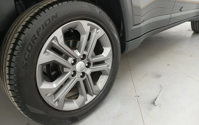 imagem-https://www.socarrao.com.br/sc-vehicle-images-prod/3972765/1789881223655-1_014826.jpg