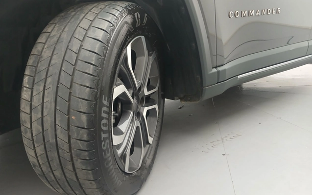 imagem-https://www.socarrao.com.br/sc-vehicle-images-prod/3973755/1789883170923-1_015702.jpg