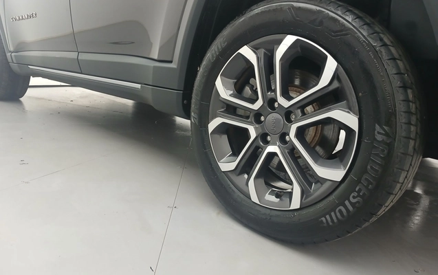 imagem-https://www.socarrao.com.br/sc-vehicle-images-prod/3973755/1789883170925-1_015704.jpg