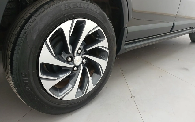 imagem-https://www.socarrao.com.br/sc-vehicle-images-prod/3973776/1789883342798-1_100645.jpg