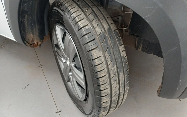 imagem-https://www.socarrao.com.br/sc-vehicle-images-prod/3973792/1789883448772-1_011909.jpg