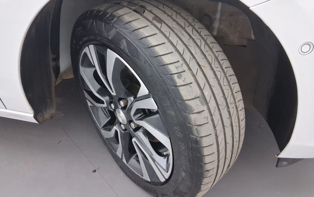 imagem-https://www.socarrao.com.br/sc-vehicle-images-prod/3973793/1789883454384-1_024628.jpg