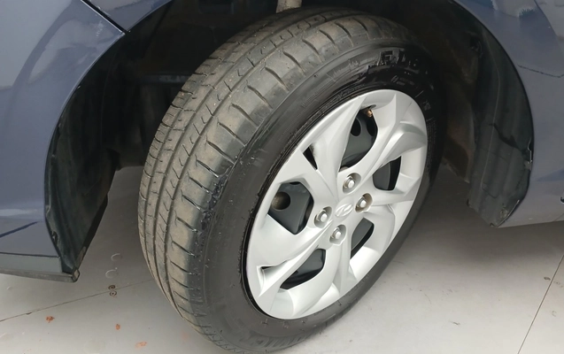 imagem-https://www.socarrao.com.br/sc-vehicle-images-prod/3973860/1789883583985-1_084241.jpg