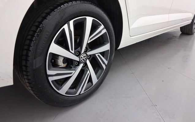 imagem-https://www.socarrao.com.br/sc-vehicle-images-prod/3973899/1789883627110-1_020354.jpg