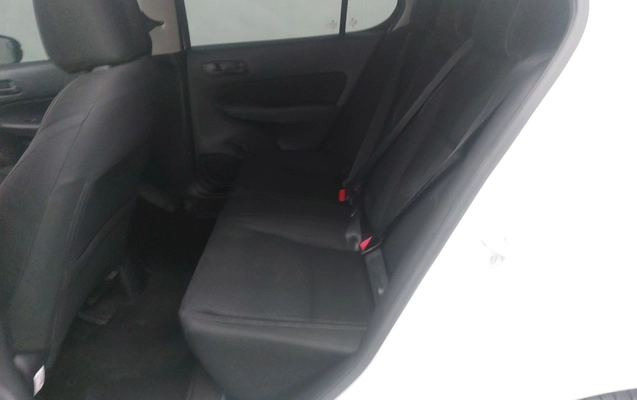 imagem-https://www.socarrao.com.br/sc-vehicle-images-prod/3974064/1789883817838-2_043934.jpg