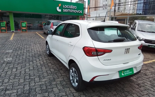 imagem-https://www.socarrao.com.br/sc-vehicle-images-prod/3974229/1789883929764-1_020741.jpg