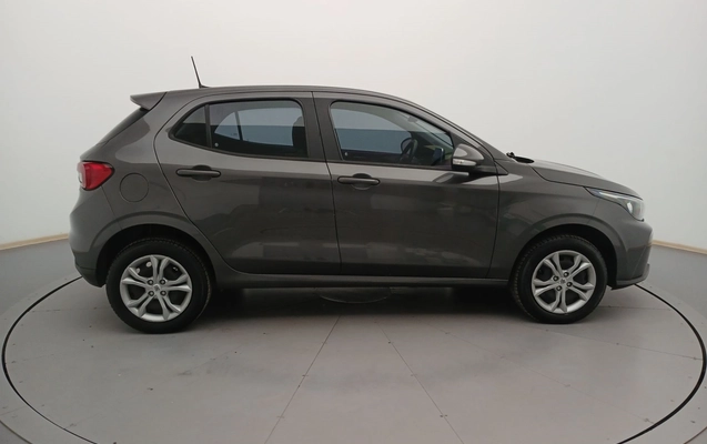 imagem-https://www.socarrao.com.br/sc-vehicle-images-prod/3974836/1789884566681-2_030201.jpg