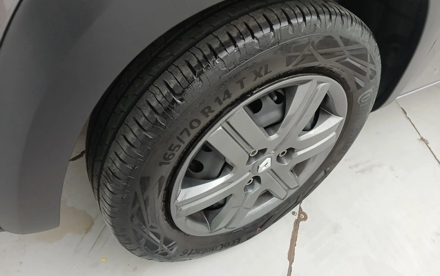 imagem-https://www.socarrao.com.br/sc-vehicle-images-prod/3974882/1789884589738-2_022446.jpg