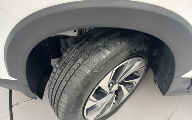 imagem-https://www.socarrao.com.br/sc-vehicle-images-prod/3974974/1789884629343-2_103830.jpg
