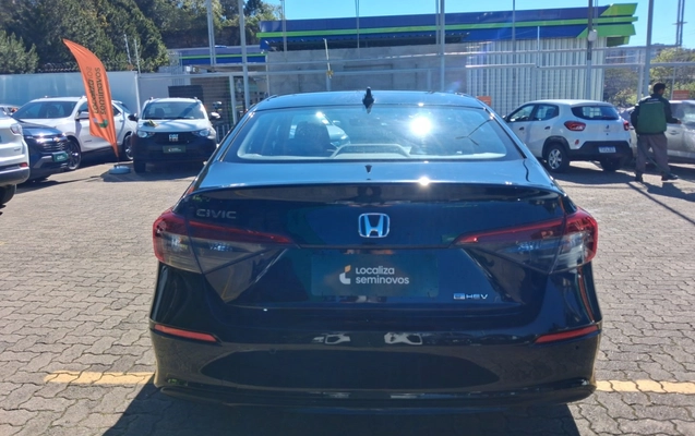 imagem-https://www.socarrao.com.br/sc-vehicle-images-prod/3974990/1789884633943-2_032633.jpg