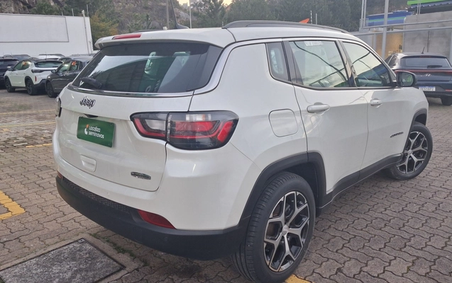 imagem-https://www.socarrao.com.br/sc-vehicle-images-prod/3975015/1789884638911-1_062447.jpg