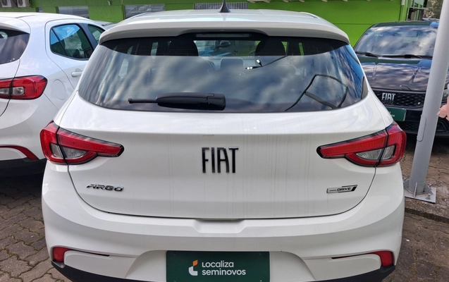 imagem-https://www.socarrao.com.br/sc-vehicle-images-prod/3975016/1789884638970-1_052605.jpg