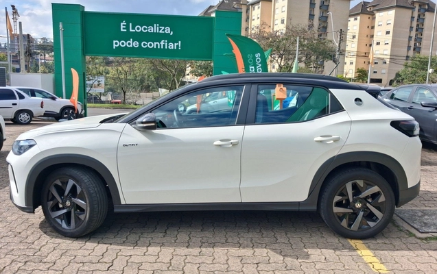 imagem-https://www.socarrao.com.br/sc-vehicle-images-prod/3975025/1789884640342-1_031021.jpg