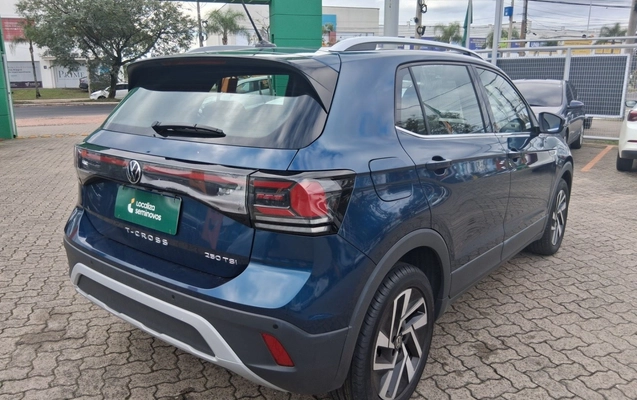 imagem-https://www.socarrao.com.br/sc-vehicle-images-prod/3975071/1789884663502-1_031137.jpg