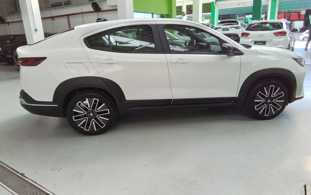 imagem-https://www.socarrao.com.br/sc-vehicle-images-prod/3975080/1789884664786-2_033237.jpg