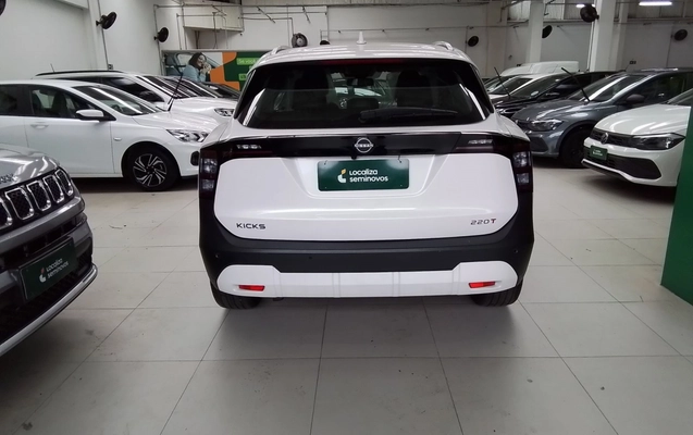 imagem-https://www.socarrao.com.br/sc-vehicle-images-prod/3975092/1789884666544-1_105039.jpg
