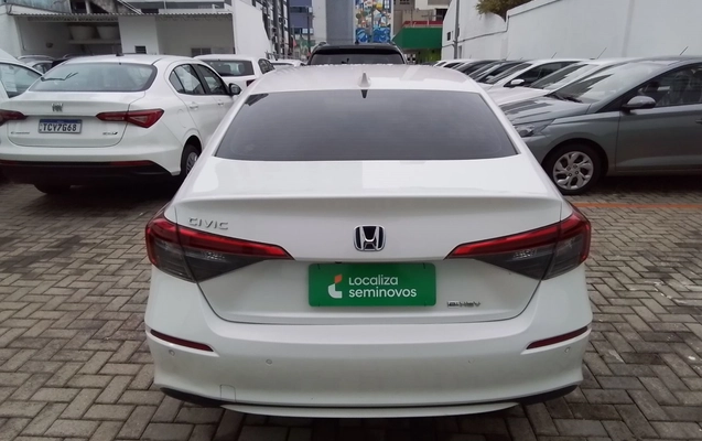 imagem-https://www.socarrao.com.br/sc-vehicle-images-prod/3975180/1789885058251-1_040954.jpg
