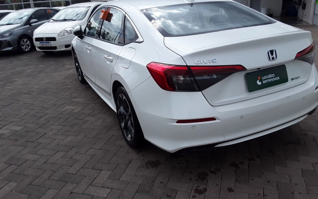 imagem-https://www.socarrao.com.br/sc-vehicle-images-prod/3975380/1789885189319-1_015357.jpg