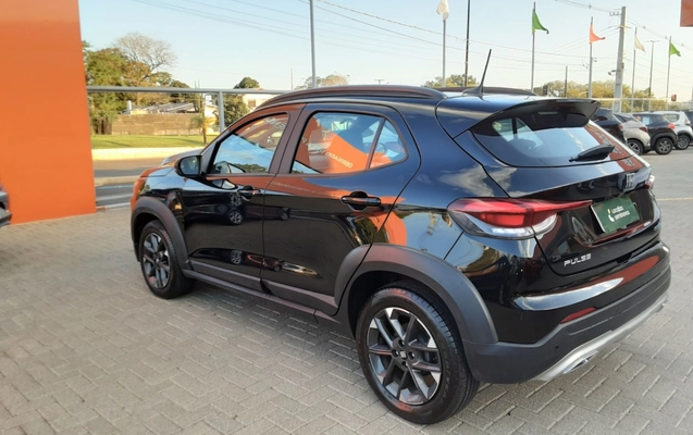 imagem-https://www.socarrao.com.br/sc-vehicle-images-prod/3975400/1789885226915-2_055925.jpg