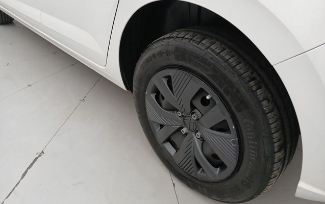 imagem-https://www.socarrao.com.br/sc-vehicle-images-prod/3975442/1789885274048-1_034656.jpg