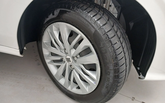 imagem-https://www.socarrao.com.br/sc-vehicle-images-prod/3975445/1789885280608-1_123855.jpg