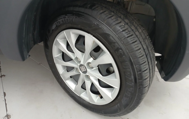 imagem-https://www.socarrao.com.br/sc-vehicle-images-prod/3975467/1789885391455-1_052447.jpg
