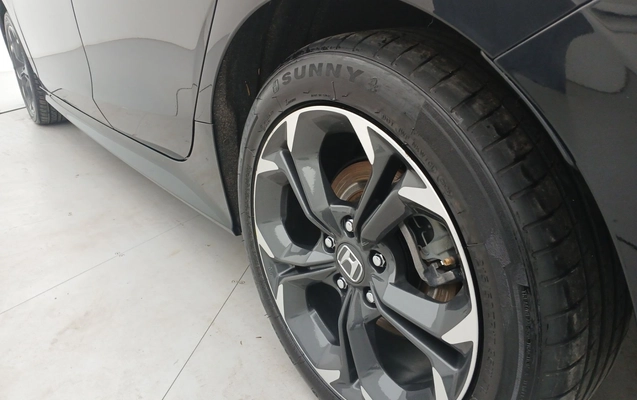 imagem-https://www.socarrao.com.br/sc-vehicle-images-prod/3975475/1789885427629-1_123417.jpg