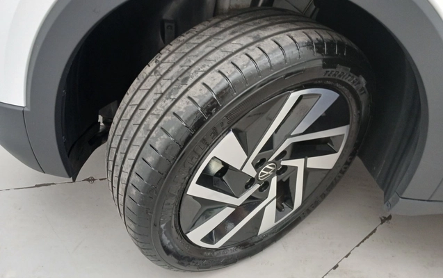 imagem-https://www.socarrao.com.br/sc-vehicle-images-prod/3975476/1789885428904-1_114859.jpg