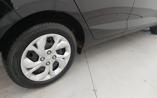 imagem-https://www.socarrao.com.br/sc-vehicle-images-prod/3975497/1789885465590-1_123713.jpg