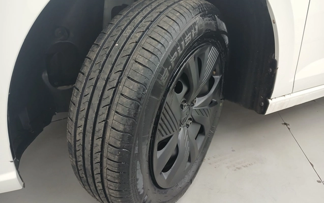 imagem-https://www.socarrao.com.br/sc-vehicle-images-prod/3975507/1789886014749-1_012831.jpg