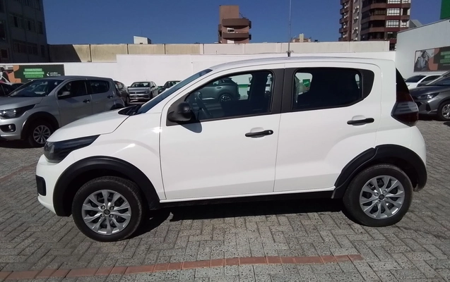 imagem-https://www.socarrao.com.br/sc-vehicle-images-prod/3975634/1789886309268-1_113007.jpg